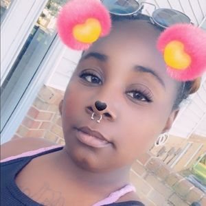 Meet your Posher, Tenasha